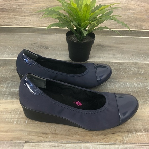 Ros Hommerson Elizabeth Blue Patent Toes Stretch Fabric Wedge Slide Shoe Size 7 - Picture 2 of 12